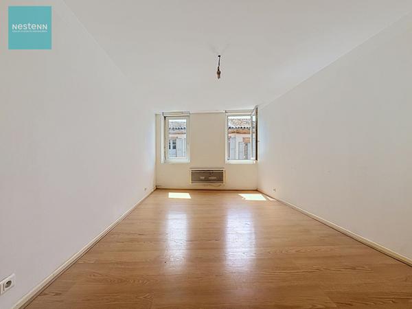 Local commercial à louer de 66 m² avec cave, au centre ville de Villefranche de Lauragais