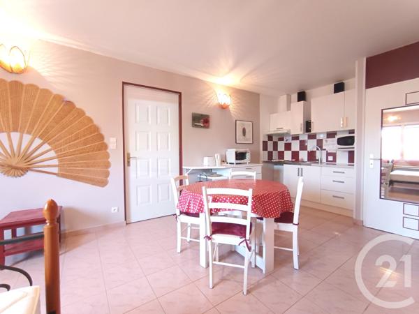 Maison à vendre  19 pièces - 317 m2 ST VINCENT SUR JARD - 85