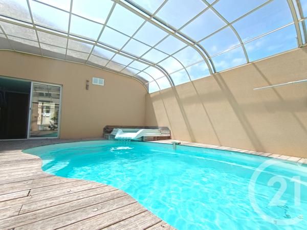 Maison à vendre  19 pièces - 317 m2 ST VINCENT SUR JARD - 85