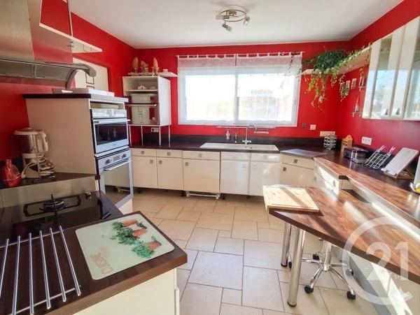 Maison à vendre  19 pièces - 317 m2 ST VINCENT SUR JARD - 85