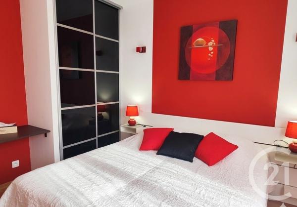 Maison à vendre  19 pièces - 317 m2 ST VINCENT SUR JARD - 85