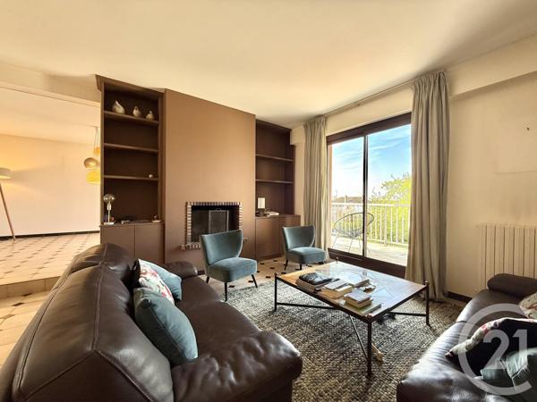 Maison à vendre  10 pièces - 249,46 m2 YZEURE - 03