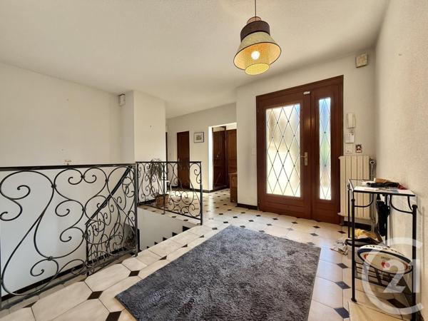 Maison à vendre  10 pièces - 249,46 m2 YZEURE - 03