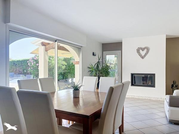 Maison 581 085 € Cugnaux 6 p 167 m² DPE C