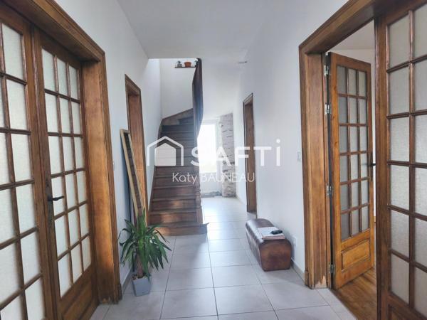 Maison 146m2 rénové avec charme de l'ancien