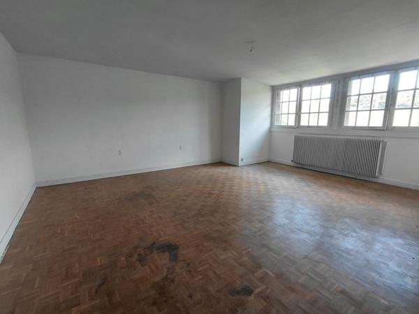 Maison à MORTAGNE-AU-PERCHE, 61400 - 9 pièces 226m²