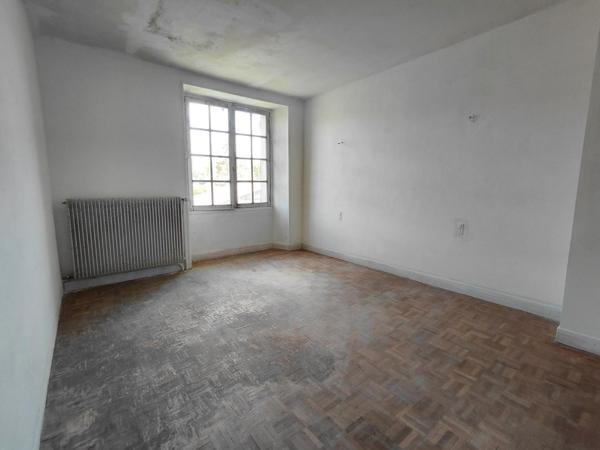Maison à MORTAGNE-AU-PERCHE, 61400 - 9 pièces 226m²