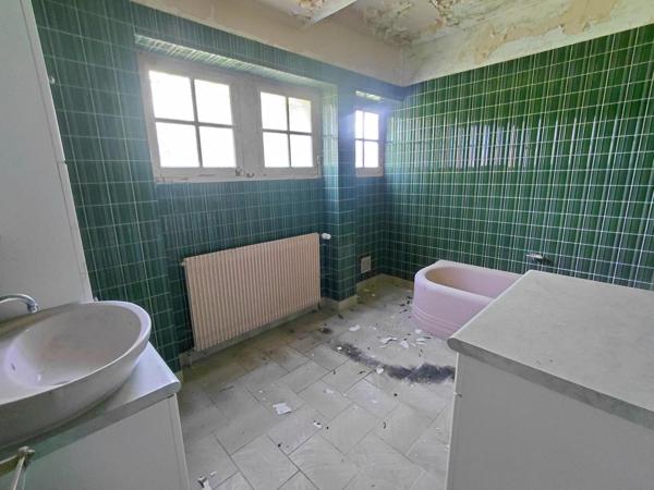 Maison à MORTAGNE-AU-PERCHE, 61400 - 9 pièces 226m²
