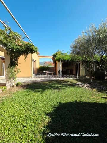 Maison 4 chambres jardin centre ville de Prades (66)