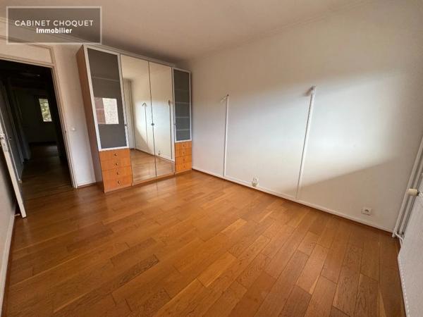 F4 AVEC TERRASSE, GARAGE ET CAVE EN RESIDENCE A LOUER - LILLE VAUBAN - 112.5 m 2 - 1 888 € charges comprises par mois