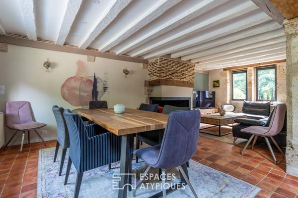 Demeure rénovée et son parc arboré