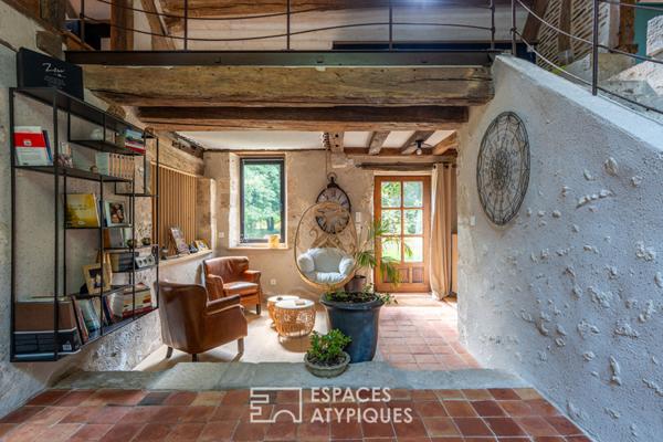 Demeure rénovée et son parc arboré