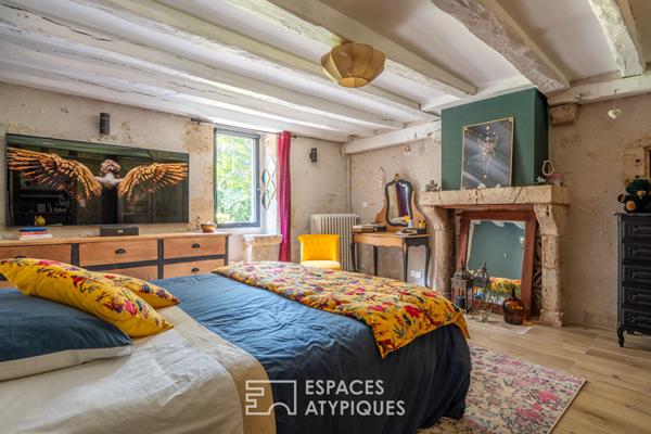 Demeure rénovée et son parc arboré