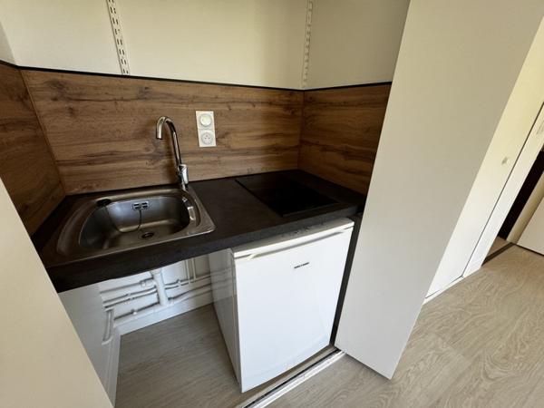 Appartement à louer 590 € CC Toulouse 1 pièce 22 m² DPE D