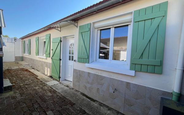 Maison à vendre    3 pièces •  Mennessis
