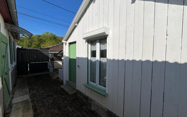 Maison à vendre    3 pièces •  Mennessis