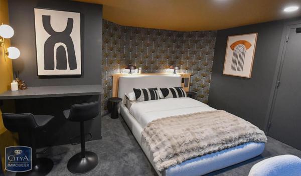 Immeuble à vendre 208m²