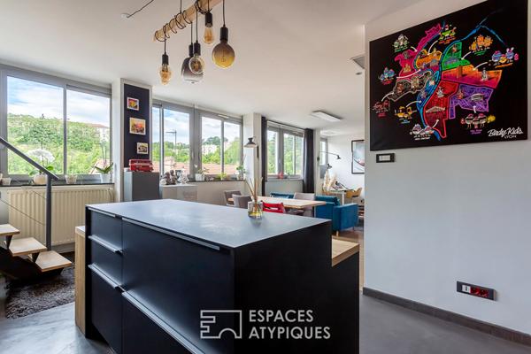Entre loft et maison, un lieu de vie unique aux portes de Lyon