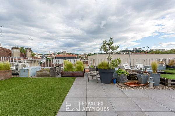 Entre loft et maison, un lieu de vie unique aux portes de Lyon