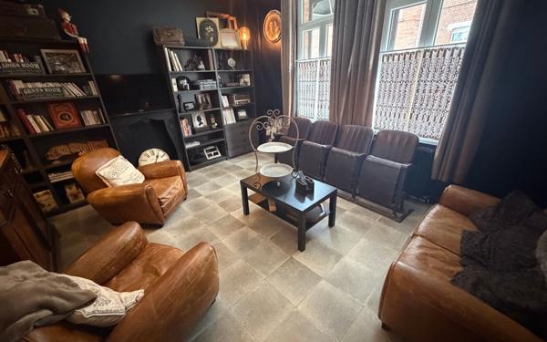 Maison à vendre    8 pièces • 362,47 m2 La Gorgue