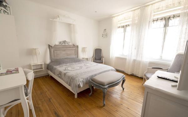 Maison à vendre    8 pièces • 362,47 m2 La Gorgue