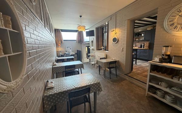 Maison à vendre    8 pièces • 362,47 m2 La Gorgue