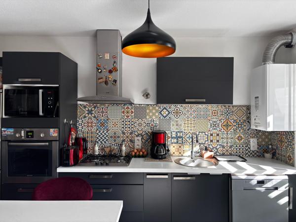 T3 avec grande terrasse et vue sur les Pyrénées