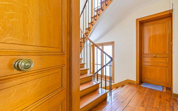 Appartement à vendre    2 pièces • 42,13 m2 Paris 19