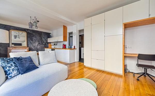 Appartement à vendre    2 pièces • 42,13 m2 Paris 19