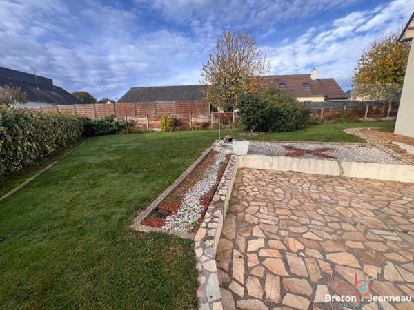 Maison en impasse Le Genest St Isle