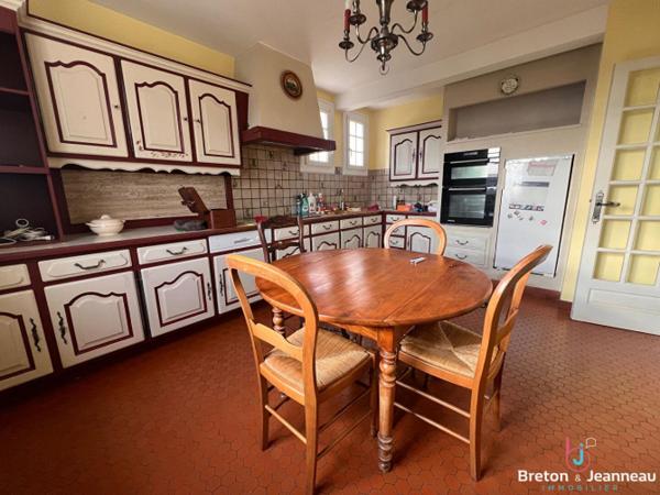 Maison en impasse Le Genest St Isle