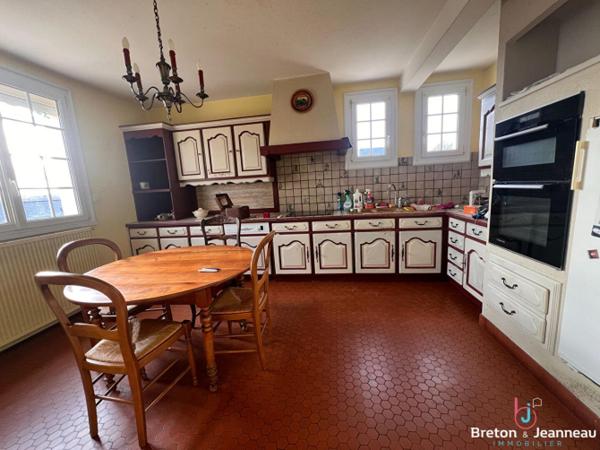 Maison en impasse Le Genest St Isle