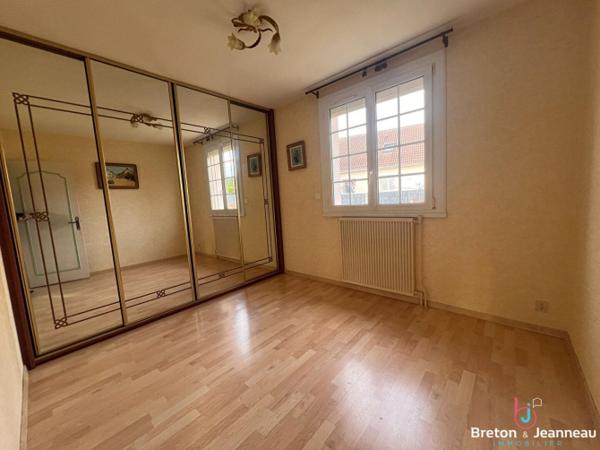 Maison en impasse Le Genest St Isle