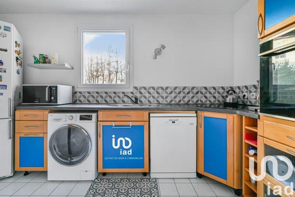 Appartement 4 pièces de 90 m² à Suresnes (92150)