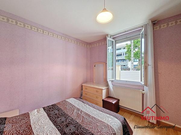 Annemasse (74100) Maison familiale 4 chambres avec sous-sol complet et terrain constructible à Annemasse – Idéale pour fron