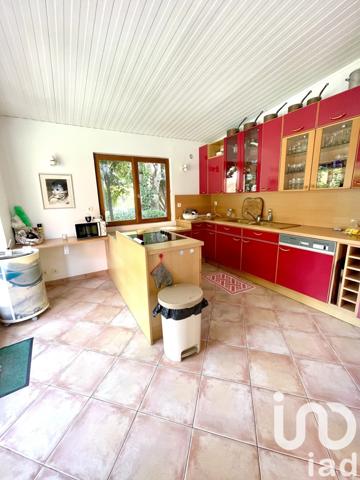 Maison 9 pièces de 340 m² à Enghien-les-Bains (95880)