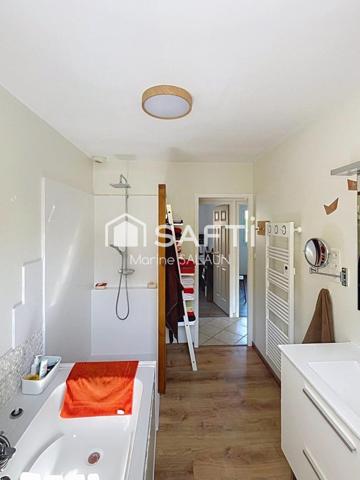 MAISON T4 A LACANAU VILLE