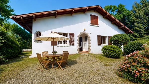 Maison Saint Pee Sur Nivelle 5 pièce(s) 146.09 m²