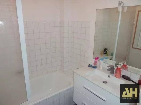 EXCLUSIVITÉ - BREST ST MARTIN - T1 DE 39 M2 EN PARFAIT ÉTAT - DALLE BÉTON - BALCON - PARKING COMMUN - RARE
