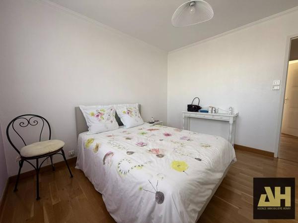APPARTEMENT VUE MER - 75 m2