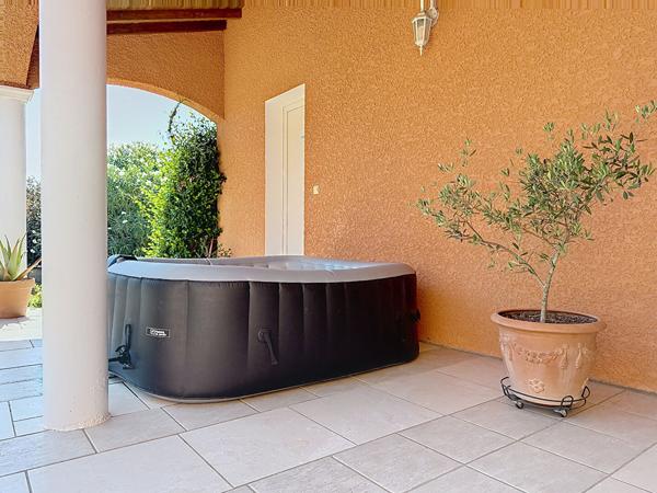 Paraza Maison 5 pièce(s) 149.41 m2 de plain-pied 4 faces sur 1292 m²