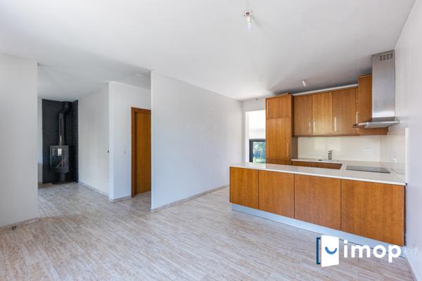 Esprit contemporain proche  place Rimini. 3 chambres