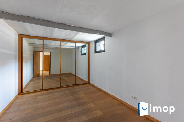Esprit contemporain proche  place Rimini. 3 chambres