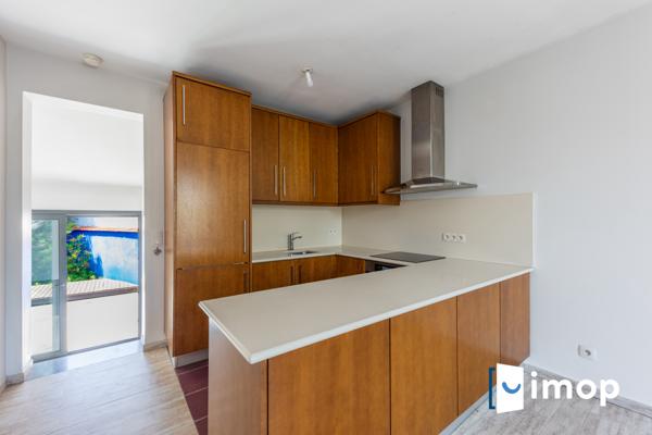 Esprit contemporain proche  place Rimini. 3 chambres