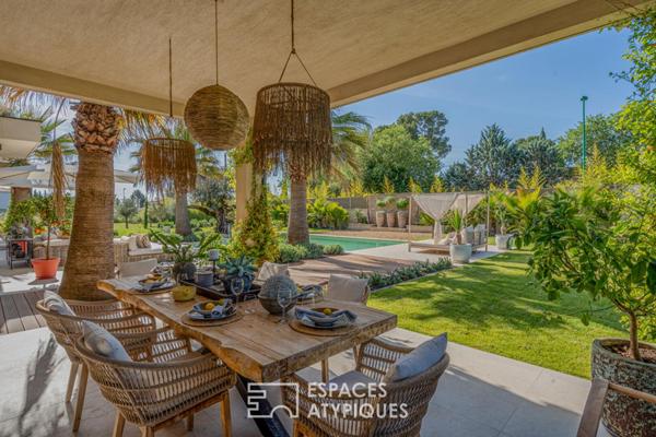 Villa contemporaine avec piscine dans un écrin paysager