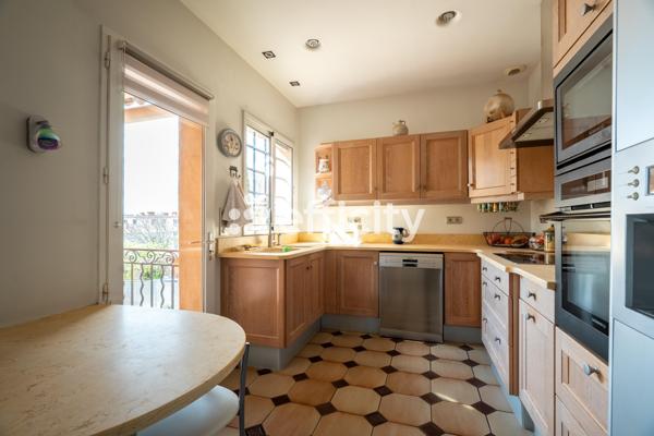 Maison 10 pièces - 206 m² Bien prestige