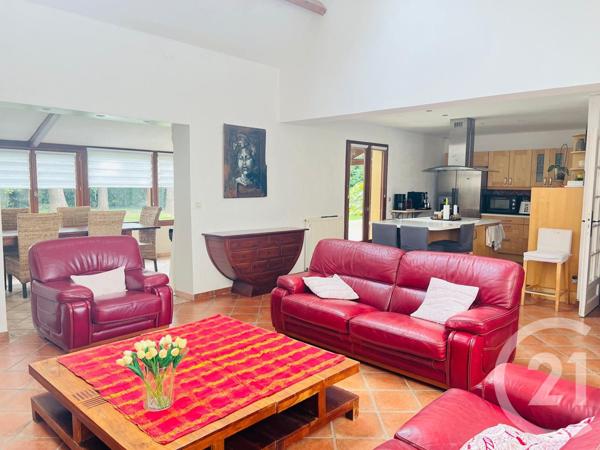 Maison à vendre  7 pièces - 203,98 m2 BU - 28