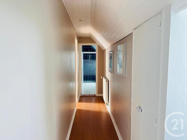 Maison à vendre  7 pièces - 203,98 m2 BU - 28