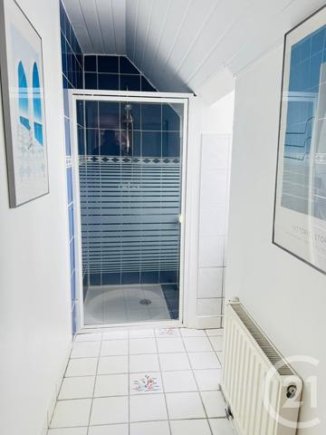 Maison à vendre  7 pièces - 203,98 m2 BU - 28