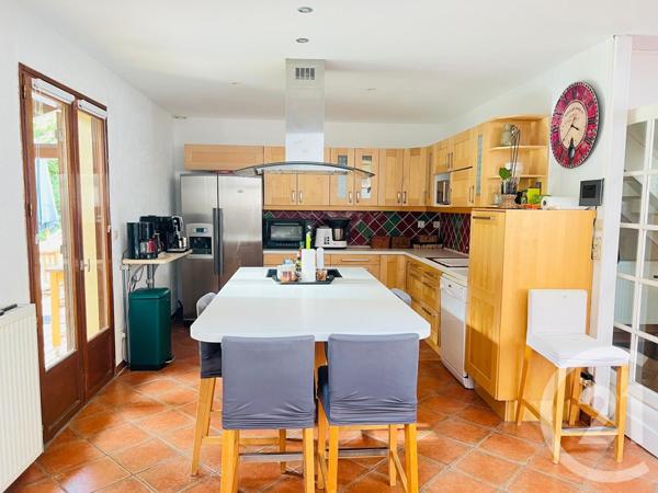 Maison à vendre  7 pièces - 203,98 m2 BU - 28